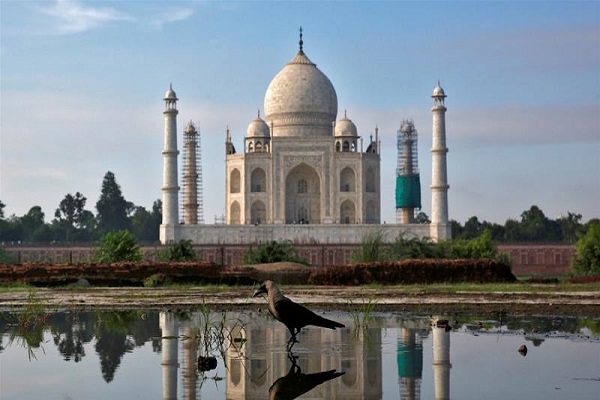 Taj Mahal dropped from tourism booklet of Uttar Pradesh