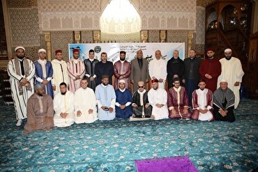 Əlcəzair məscidlərində Quran qarilərinin karvanı fəaliyyətə başladı