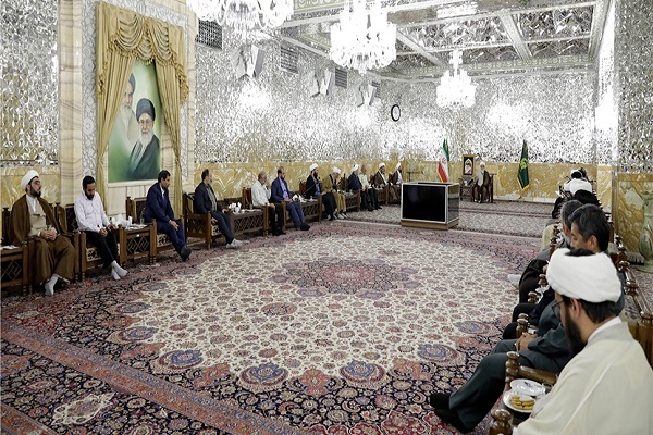 Hojat-ol-Islam Ahmad Marvi, members of Vilayat ten-day celebrations headquarters meet in Imam Reza holy shrine.