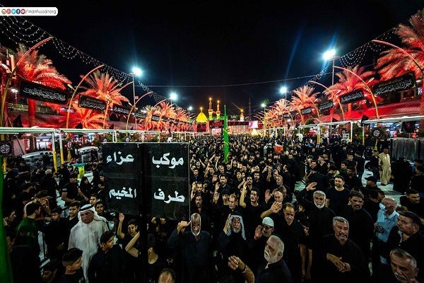 Mourners in Karbala
