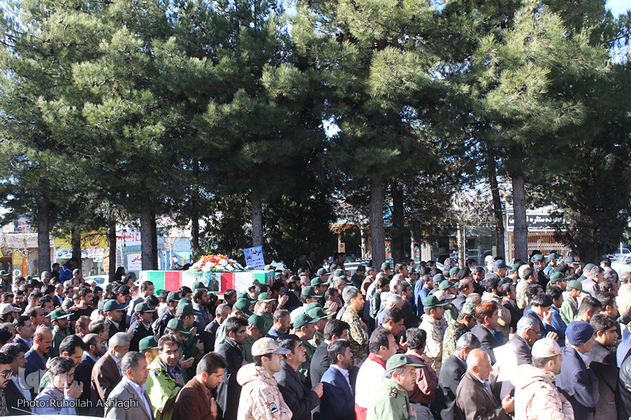 تشییع پیکرجانباز 70 ساله در گلزار شهدای یاسوج