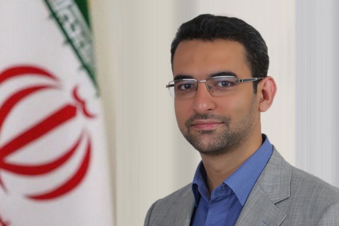 پروپاگاندای ترامپ با واکنش عالمانه و وحدت آفرین مردم و مسئولین به فرصتی تاریخی بدل شد