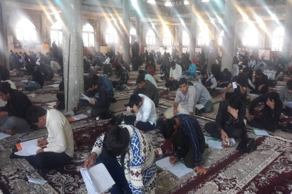 آزمون ورودی حوزه‌های علمیه برادران کهگیلویه و بویراحمد برگزار شد