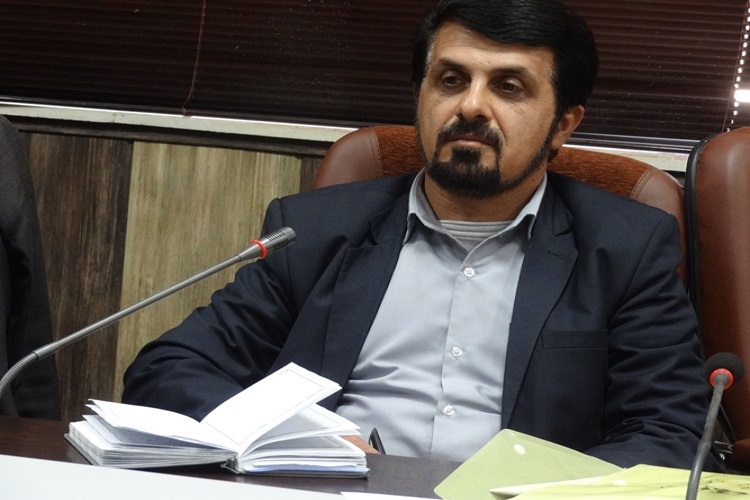 برپایی نمایشگاه آثار تجسمی&laquo;قلم&zwnj;زنی قرآنی&raquo; در جشن رمضان لنده