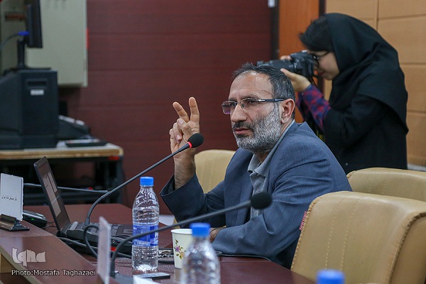 دو رويكرد به دارايى و ثروت از منظر امیر مومنان(ع)