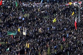 مردم قم در انتظار سردار دل‌ها + تصاویر