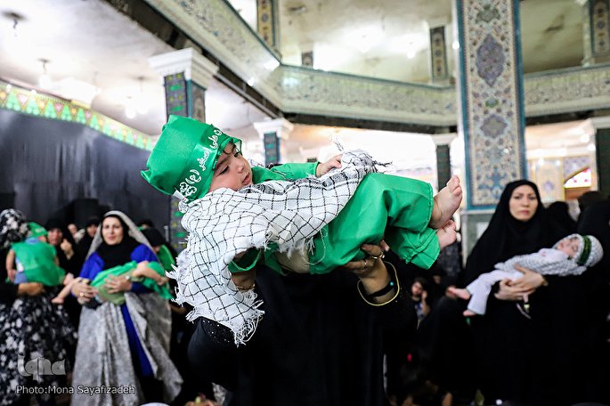 مراسم شیرخوارگان حسینی در آستان علی بن مهزیار اهوازی