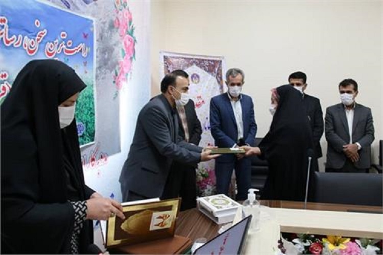 تجلیل از برگزیدگان جشنواره قرآنی باران وحی در کهگیلویه&zwnj;وبویراحمد