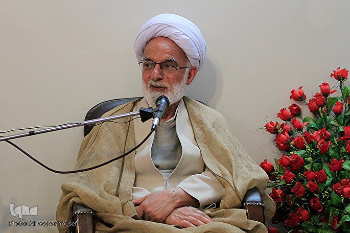 ضرورت ورود جهاد دانشگاهی به حوزه تولید واکسن کرونا