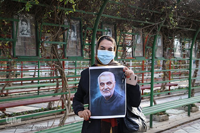 استقبال چشمگیر از پویش «به نیت حاج قاسم» در شیراز‎‎