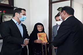 عکس | دیدار جهادگران جهاددانشگاهی لرستان با خانواده شهید «یعقوب بهارونداحمدی»