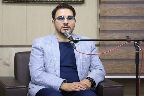 فرازی از تلاوت سوره طه با صدای حامد شاکرنژاد + فیلم