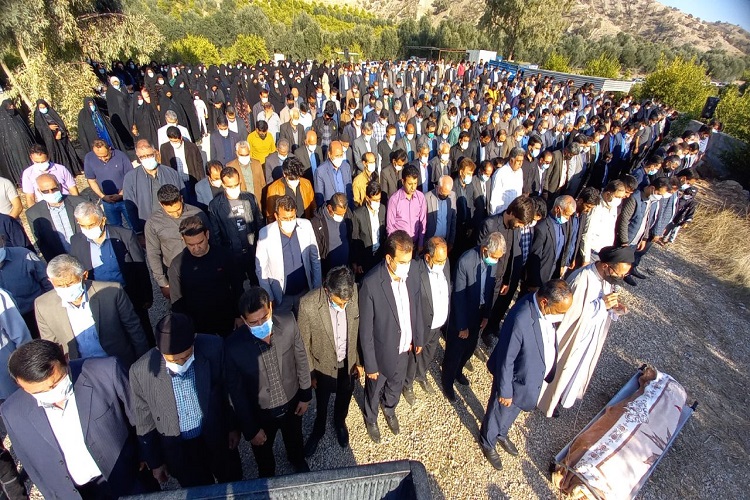 خاکسپاری پیکر مادر شهید محمدی