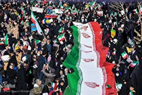 پیام تقدیر امام جمعه و استاندار سمنان از حضور مردم در راهپیمایی ۲۲ بهمن