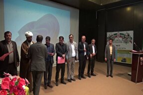 برترین‌ها و فعالان عرصه امور تربیتی بهمئی تجلیل شدند