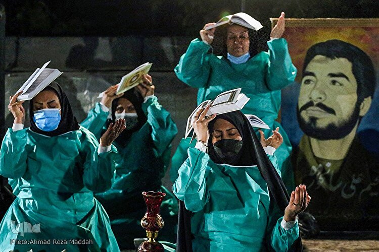 قرار بندگی؛ احیای شب ۲۱ رمضان در  بیمارستان حضرت علی اصغر(ع) شیراز