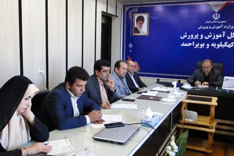 نشست کمیته تخصصی استقرار دبیرخانه راهبری کشوری درس آموزش قرآن و معارف اسلامی دوره متوسطه اول در استان