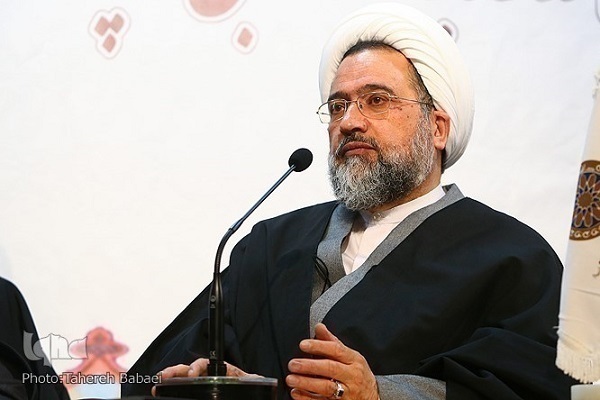 جزم‌اندیشی؛ وصف مشترک کفار و منافقین + صوت