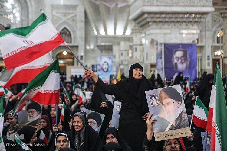 مراسم گرامیداشت سالروز ورود امام خمینی(ره) به میهن اسلامی