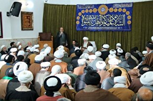 برگزاری جشن میلاد امام علی(ع) در دفتر آیت‌الله العظمی نوری همدانی + عکس