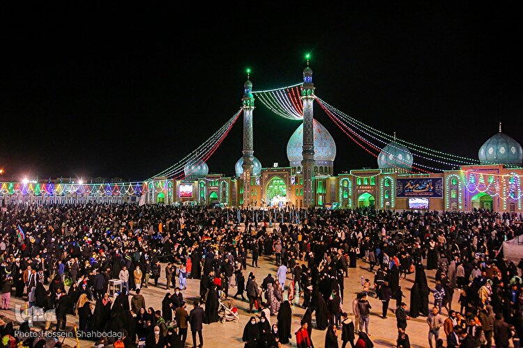 جشن نیمه شعبان در مسجد مقدس جمکران