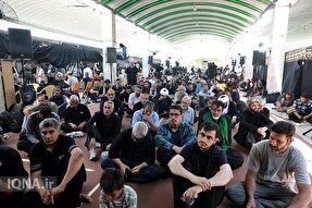 عکس | عزاداری زائران امام حسین(ع) در موکب حرم بانوی کرامت