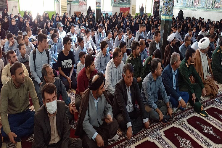 مراسم «بیانیه گام دوم انقلاب»با حضور جوانان بهمئی