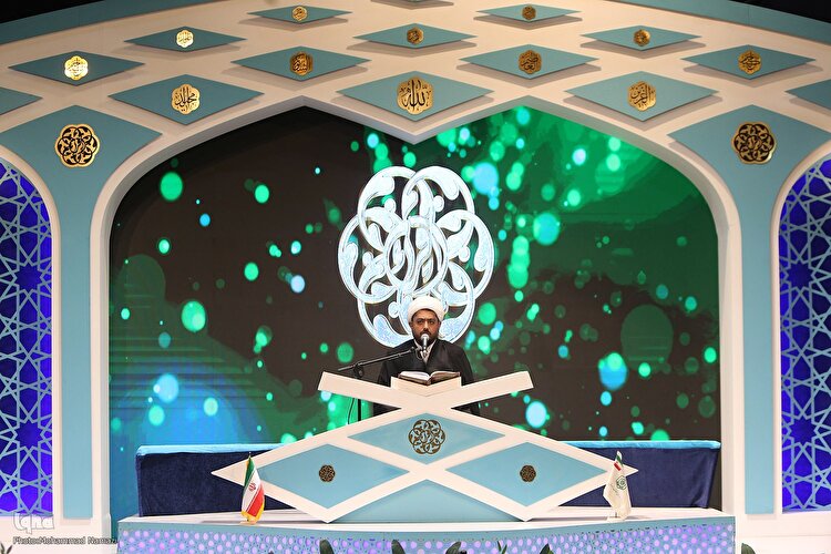 اولين روز مسابقات سراسری قرآن کریم بخش نغمات دينی /1