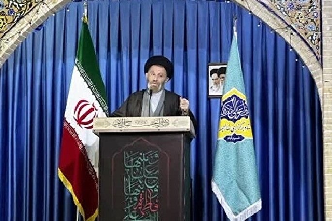 روز قدس تیری به قلب توطئه‌های دشمنان است