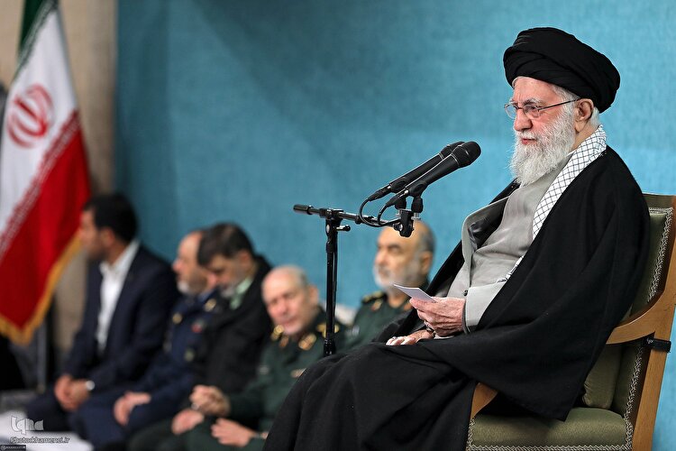 دیدار رهبر معظم انقلاب با کارگزاران نظام