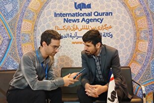 دورهمی فعالان حوزه چاپ و نشر و کاتبان قرآن در نمایشگاه قرآن