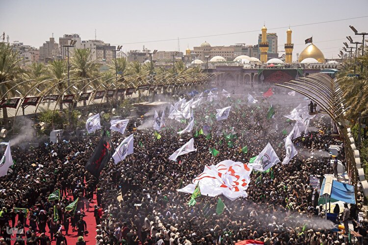 حال و هوای کربلای معلی در روز عاشورا
