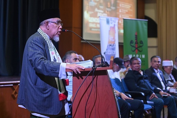 مقاومت مکتب و تفکری نامیراست