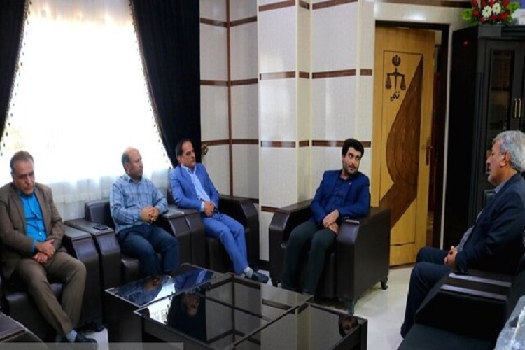 نشست مشترک رئیس جهاددانشگاهی و مدیرکل ثبت اسناد و املاک استان