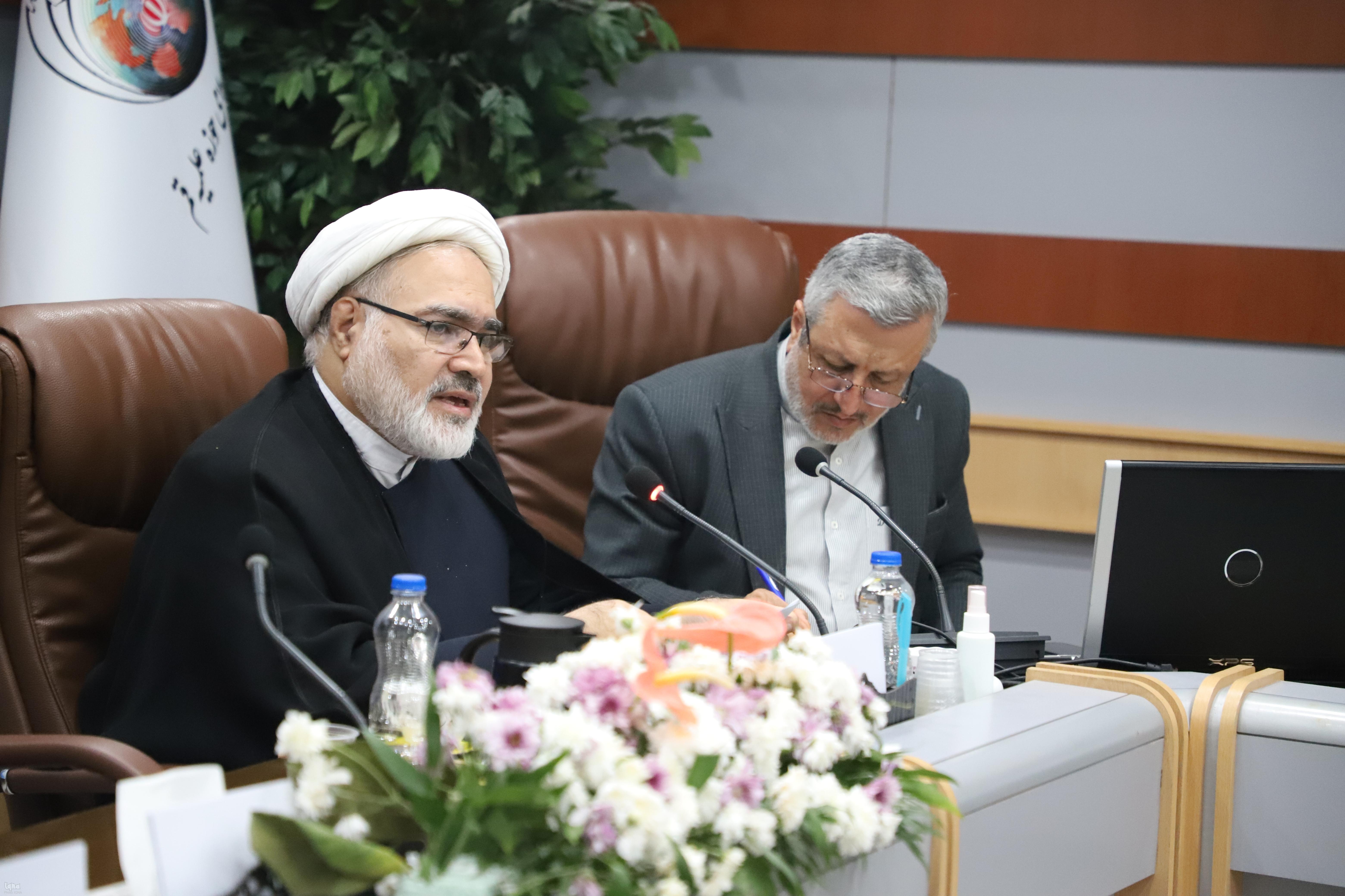 مذاکره؛ تدبیری برای حل مسائل جامعه اسلامی