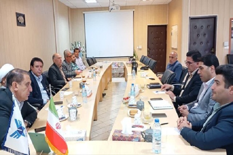 نشست مشترک رؤسای جهاددانشگاهی و دانشگاه آزاد استان به منظور همکاری نشست مشترک رؤسای جهاددانشگاهی و دانشگاه آزاد استان به منظور همکاری