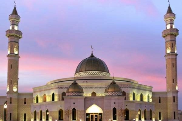 تجربه نماز جماعت و تور مجازی مکه برای غیرمسلمانان آمریکایی