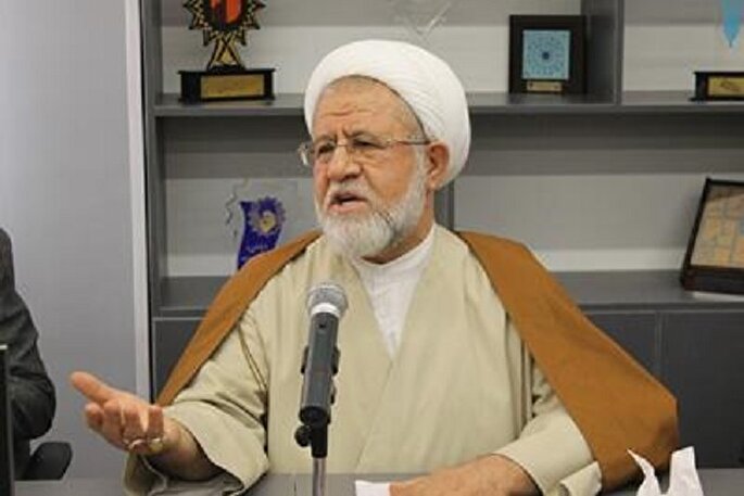 منابر عاشورایی سنگر تقویت وحدت ملی و روحیه حماسی مردم است