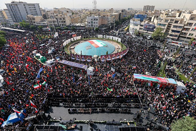 از میدان غیرت تا افق شهادت؛ ملت ایران پیکر «شهدای اقتدار ملی» را تشییع کردند