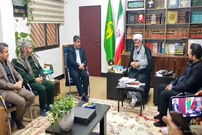 دیدار اعضای شورای فرهنگ عمومی بابلسر با امام جمعه به مناسبت روز فرهنگ عمومی و روز مازندران