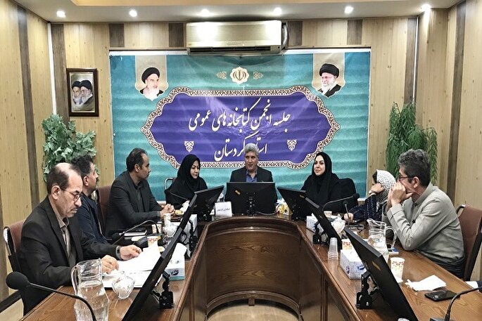 لزوم تبدیل فضای مجازی به دانشگاه کتابخوانی