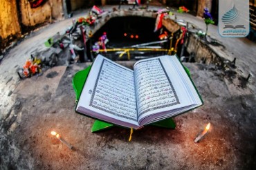 Iraq:Recitazione del Corano nel luogo della strage Karradah + FOTO