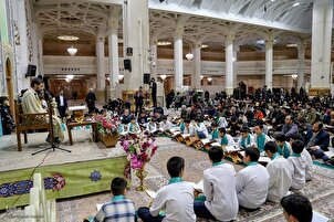 Menubuhkan kerusi tilawah di makam suci hazrat Fatimah masumah (AS)