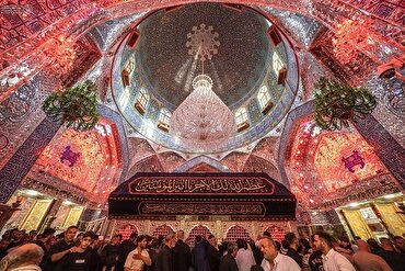 Dambana sa Najaf na Saksi sa Malaking Bilang ng mga Peregrino sa Muharram