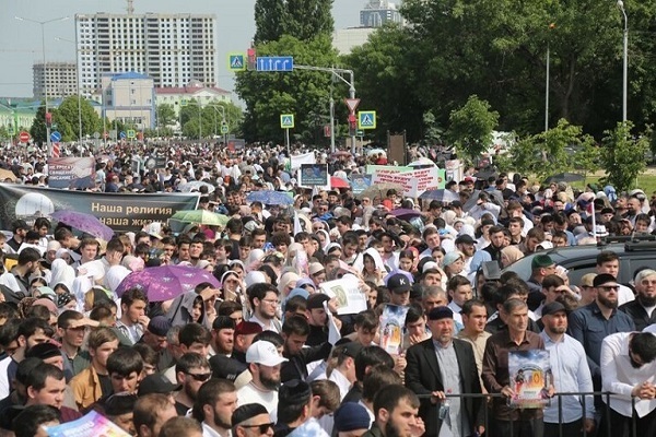 Акции протеста против осквернения Корана в Чечне